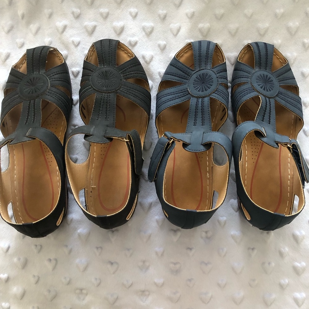 2 pairs Women’s blue&black Casual Cutout Sandals - Comfortable Everyday Style